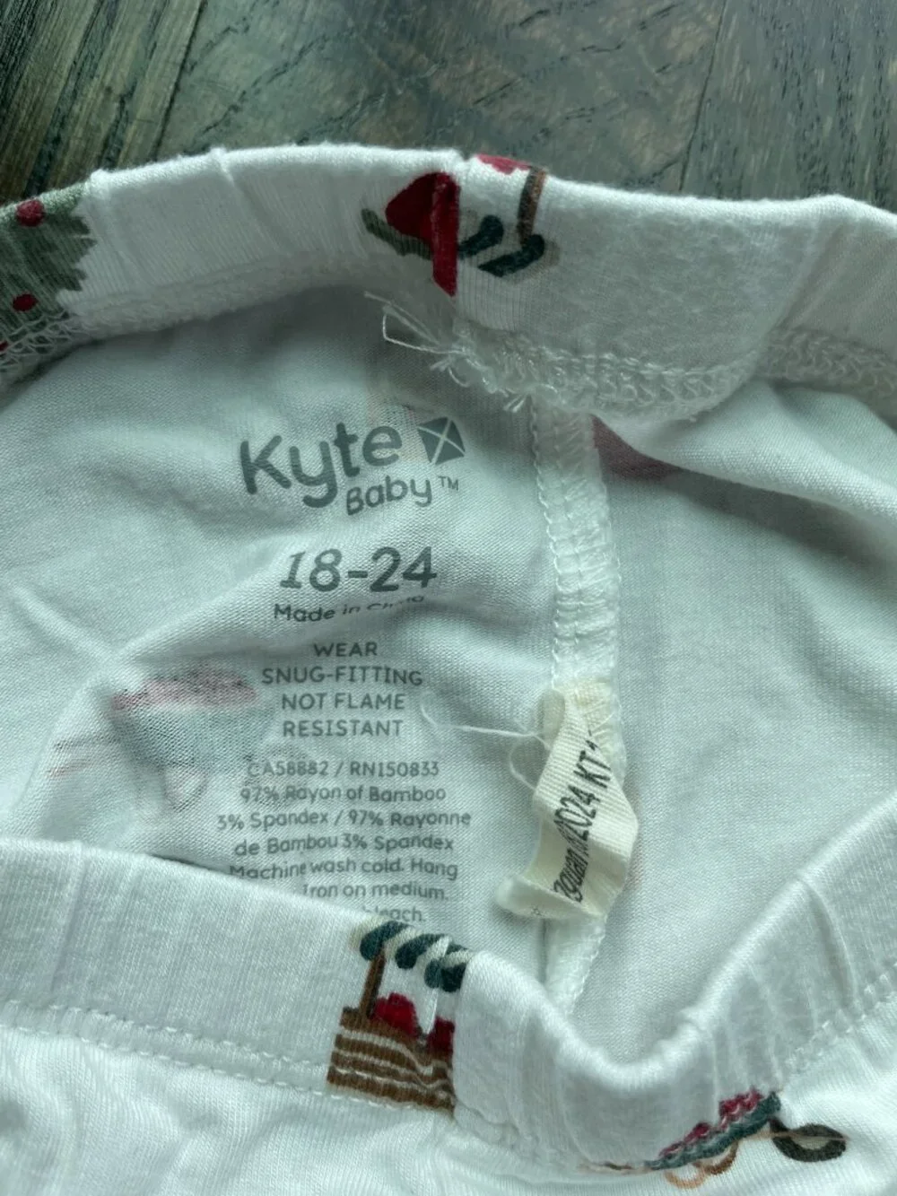 Kyte BABY Apple Orchard 18-24months two-piece pajama print
